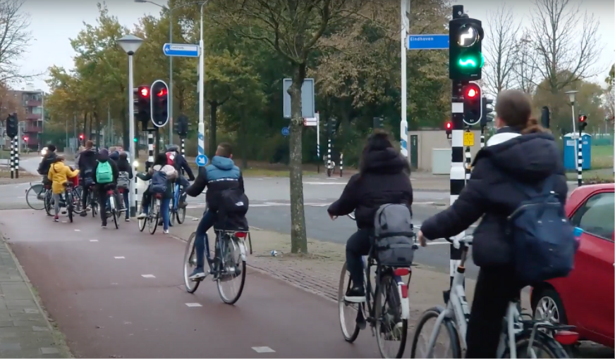 Afbeelding header artikel website printscreen video speciale fietskoppeling gemeente helmond